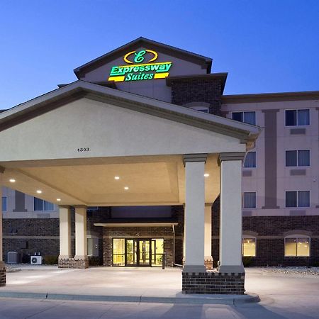 Expressway Suites Fargo Ngoại thất bức ảnh