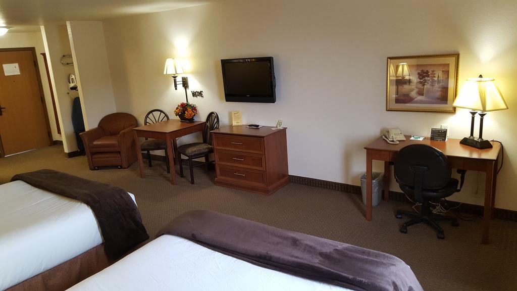 Expressway Suites Fargo Ngoại thất bức ảnh