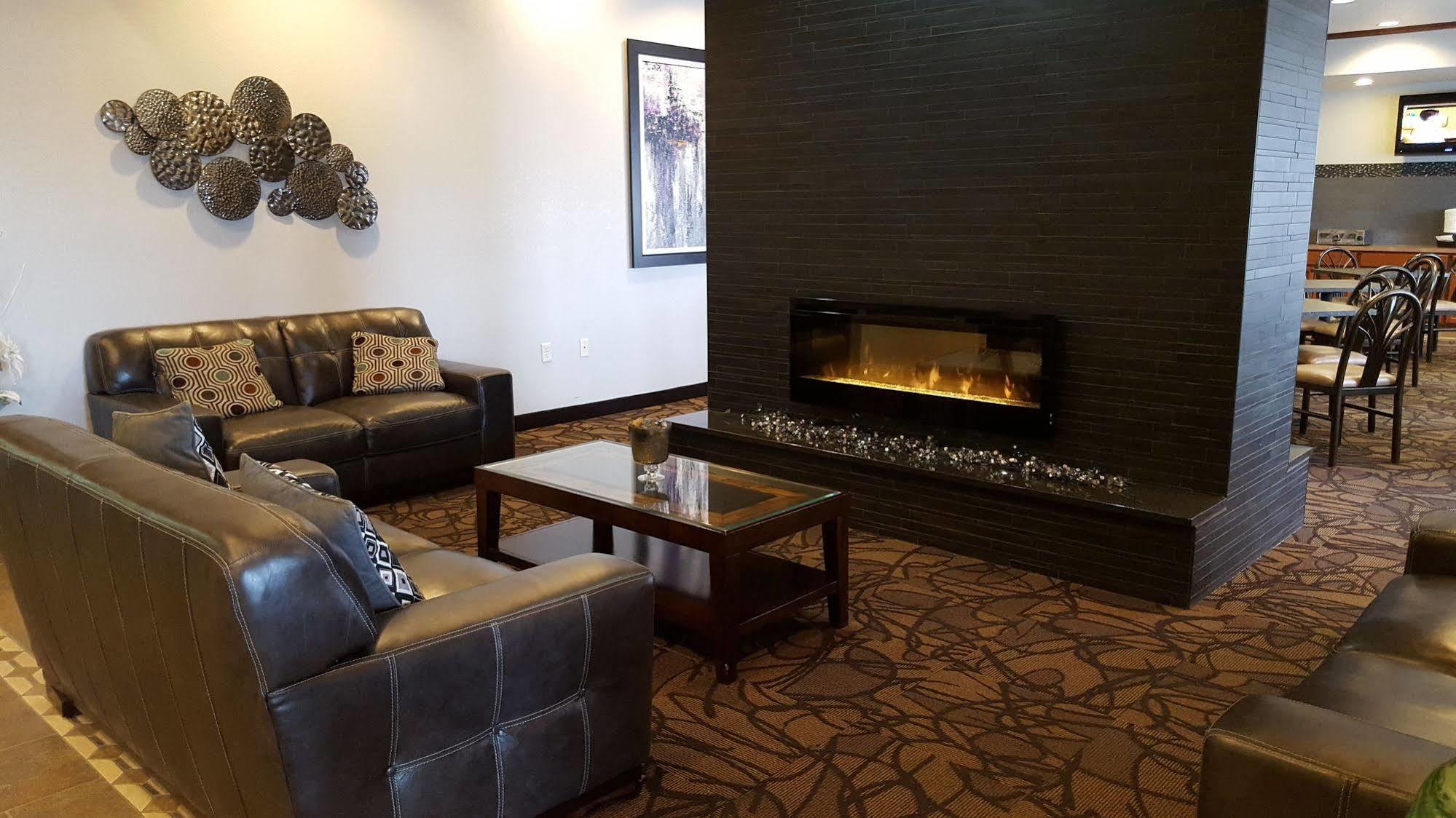 Expressway Suites Fargo Ngoại thất bức ảnh
