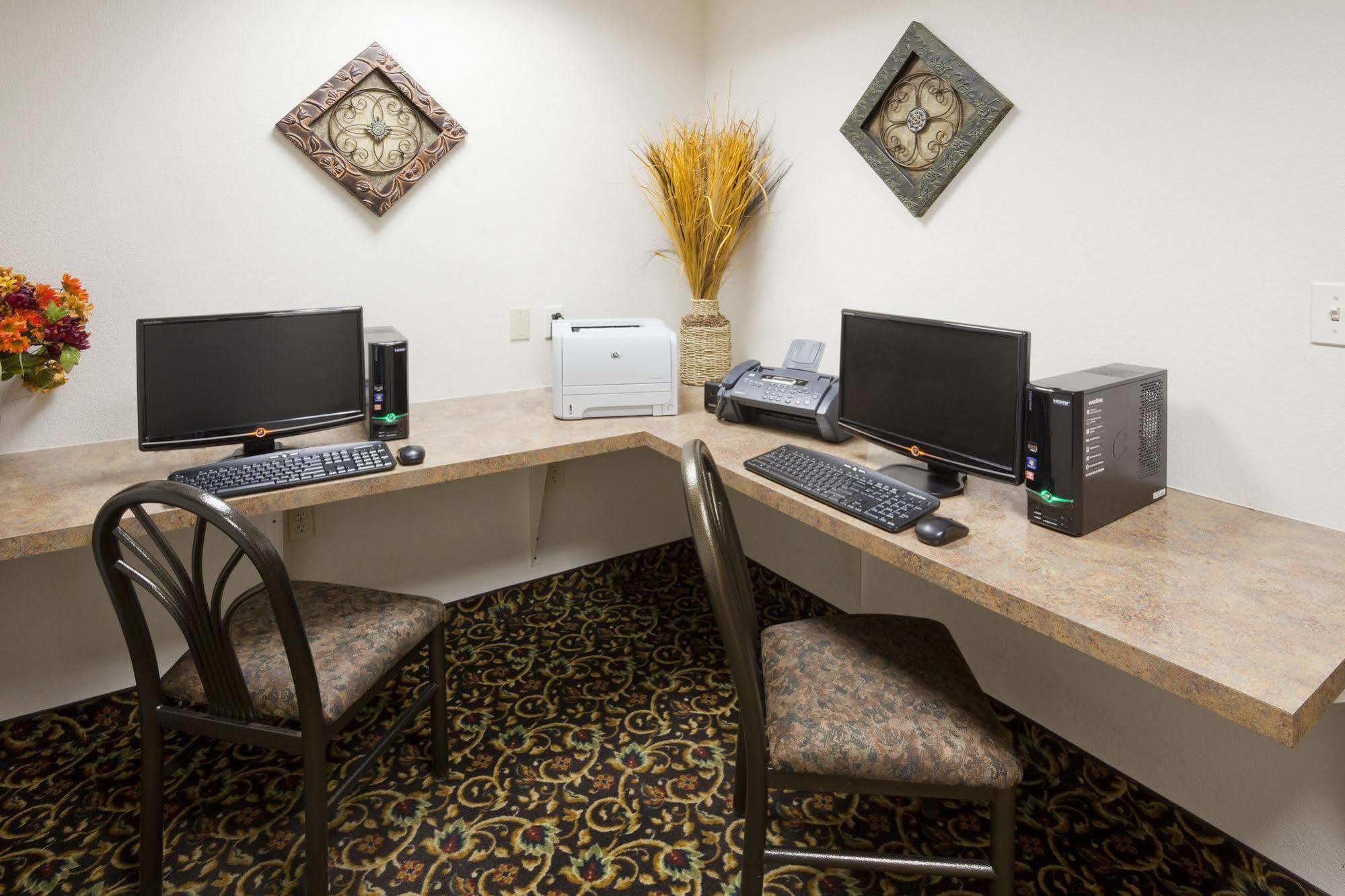 Expressway Suites Fargo Ngoại thất bức ảnh